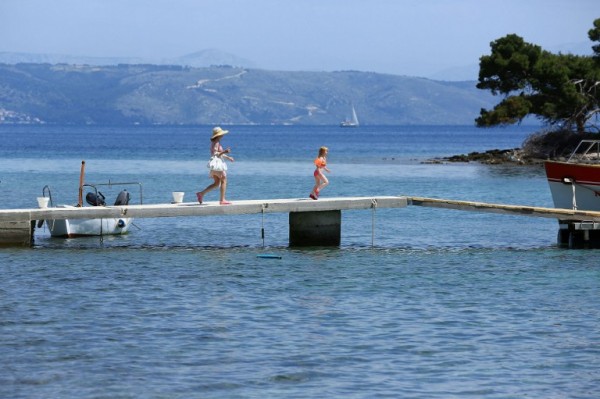 Manjak radne snage? Povećajte plaće