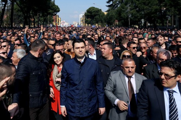 Tirana: prosvjed radi istrage o spriječenom “atentatu”