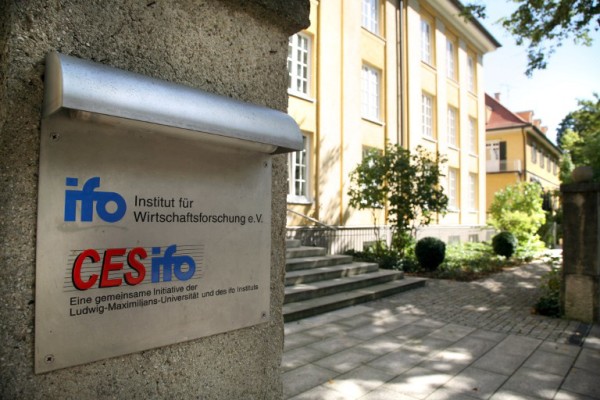 Angažman Ifo instituta ili ovjera nove vlasti