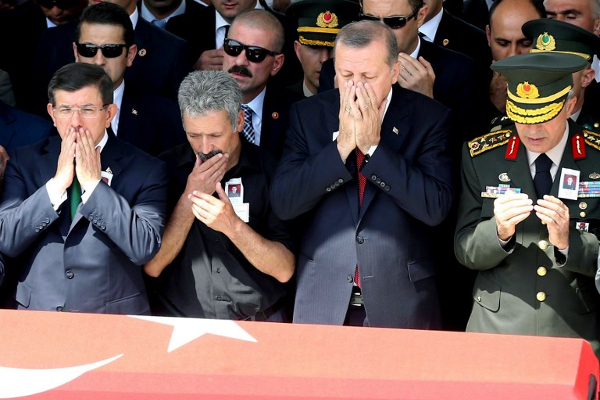 Erdoğanov predizborni rat