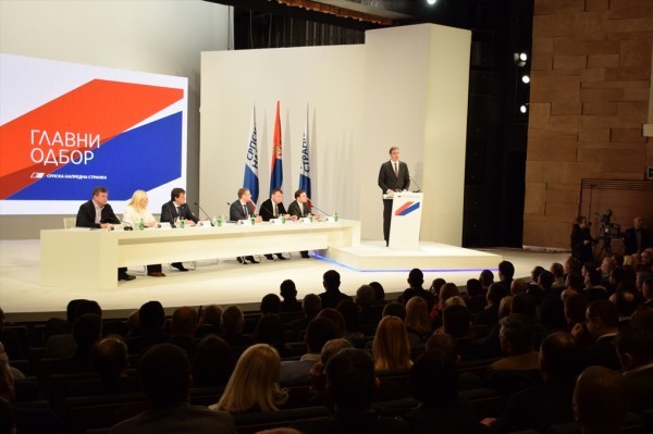 Vučićeva odluka i jalova opozicija