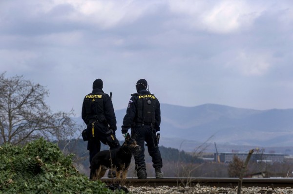 Militarizacija izbjegličke krize na grčko-makedonskoj granici