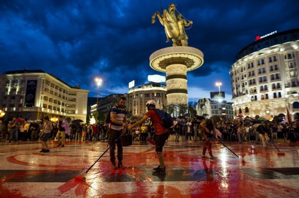 Ustrajnost makedonskih prosvjednika i stereotipi o buretu baruta