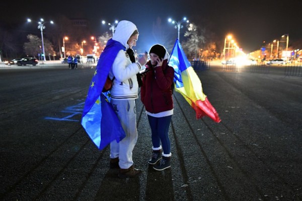 Prosvjedi za tajne službe: paradoksi borbe protiv korupcije