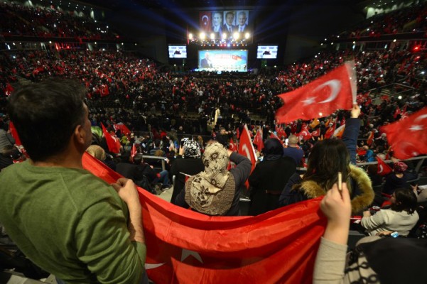 Zabrana Erdoğanove kampanje u EU: oluja s tračkom vedrine