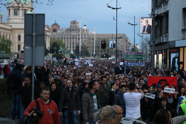 Protesti protiv “diktature”