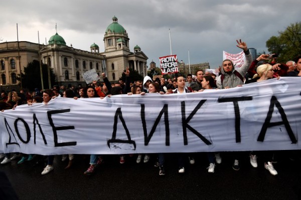 Narod između Ikee i Kosova