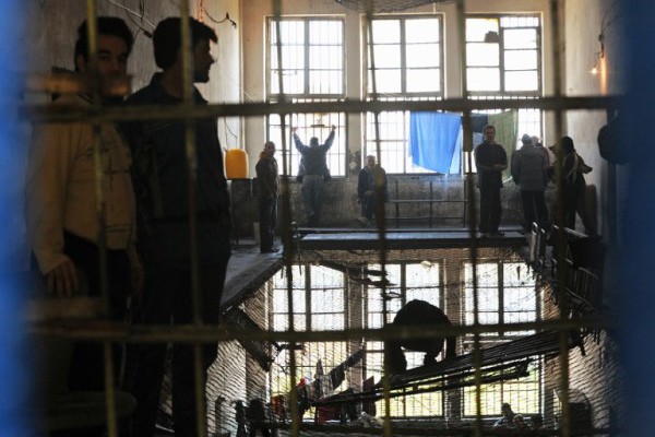 Kako riješiti horor u makedonskim zatvorima?