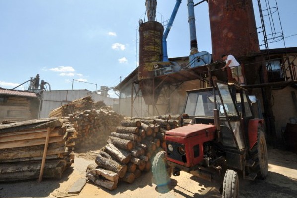 Tvornica u Vukovaru: okidač sukoba u drvnoj industriji
