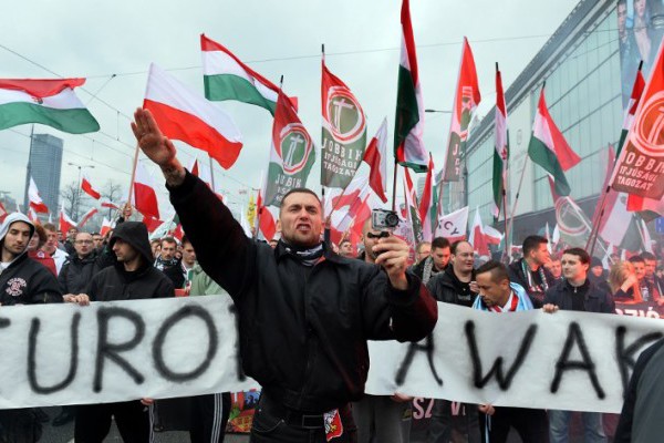 Jobbikov zaokret prema liberalima?