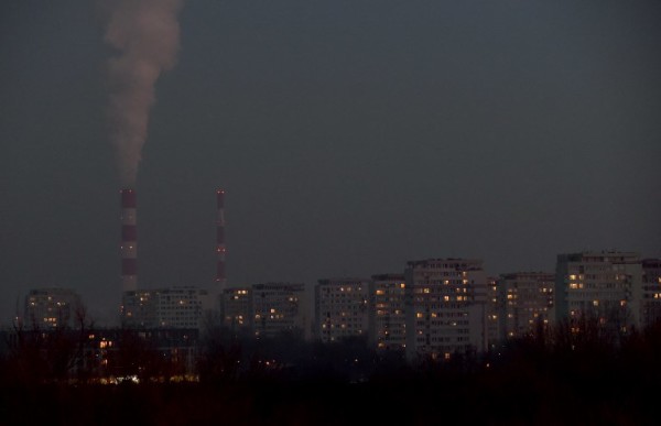 Poljski razvoj: ugljen i zaštitne maske