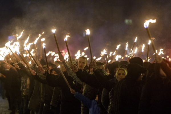 Nacistički “marš na Sofiju” i normalizacija desničarskih teorija zavjere