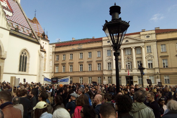 Ništa ne govori “sloboda medija” kao orkestrirani napad HRT-a i premijera na predsjednika novinarskog društva