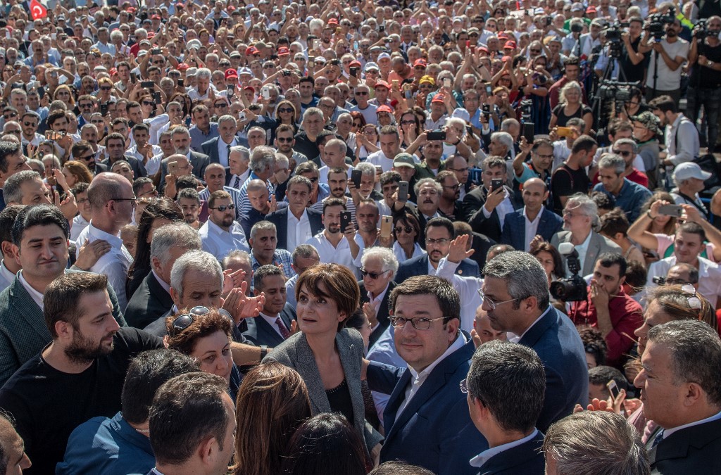 Erdoğanov poučak: ako ih ne možeš pobijediti – strpaj ih u zatvor